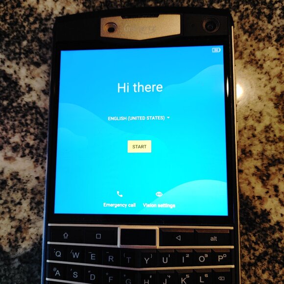 UNIHERTZ Titan Rugged Phone QWERTY 128GB/6GB 4G Smartphone